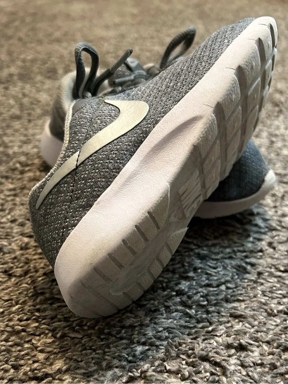 Nike Tanjun Kids GS Cool Grey Silver Athletic Running Shoes-Size 11C